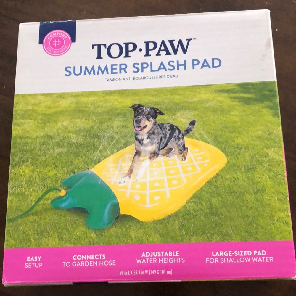 Top Paw Pet Splash Pad with Yellow and Green Design